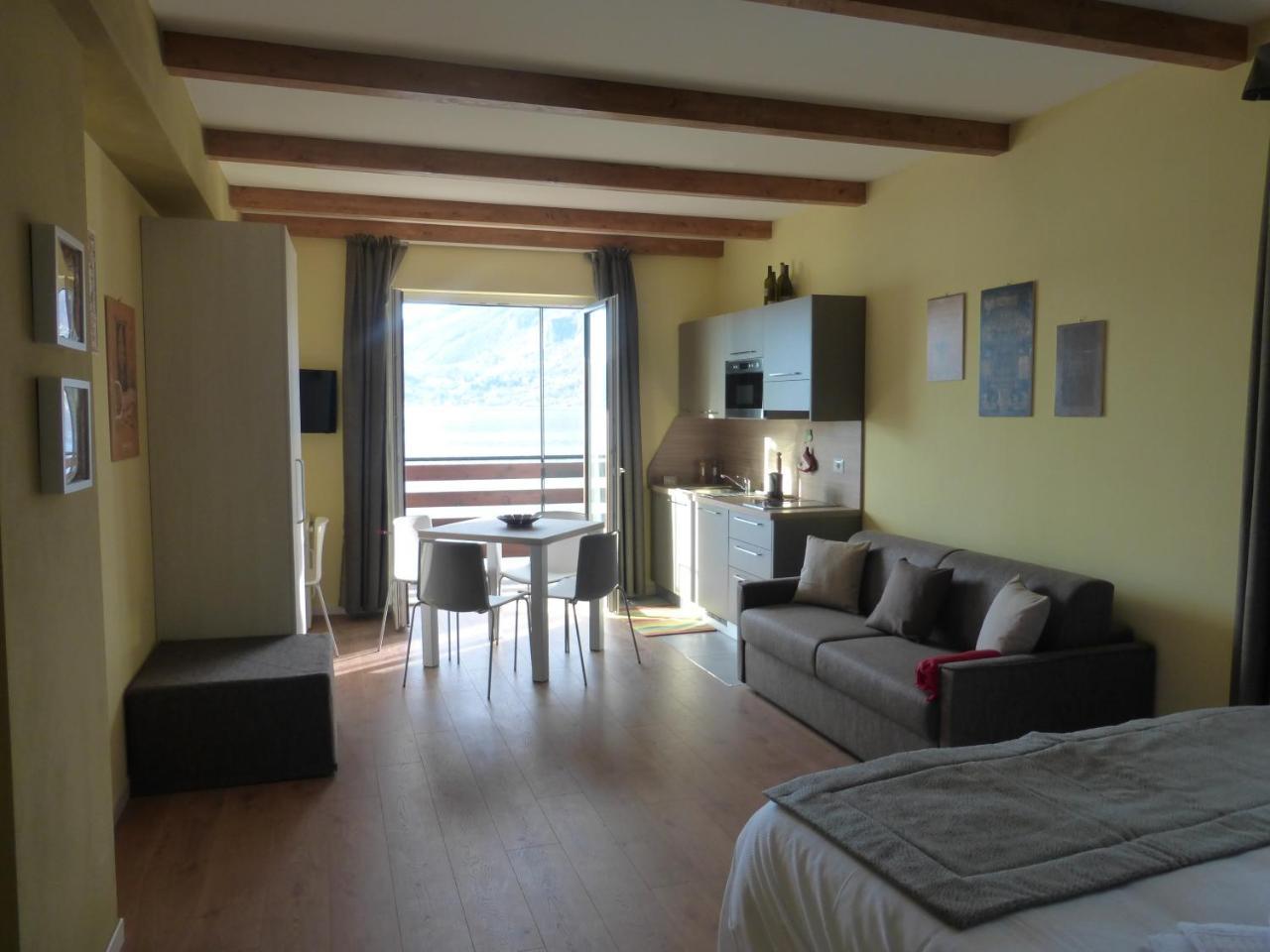 Cascina Tumas Orta Lake Pettenasco Luaran gambar